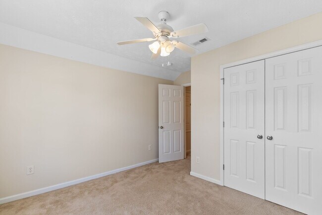 Building Photo - 149 Brightwood Dr