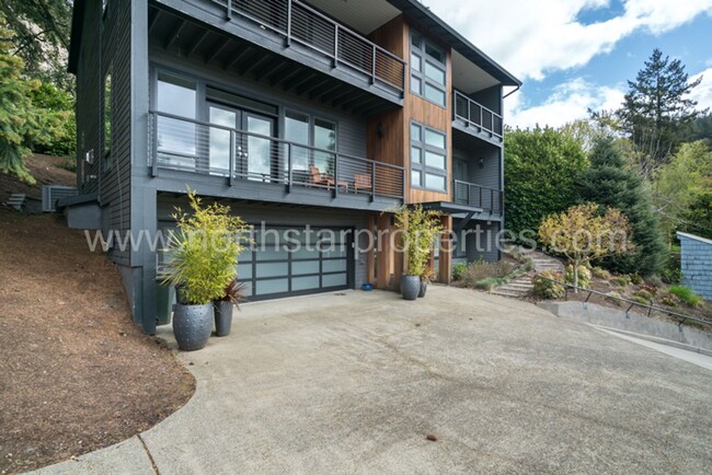 Building Photo - Modern Masterpiece in Southwest Hills