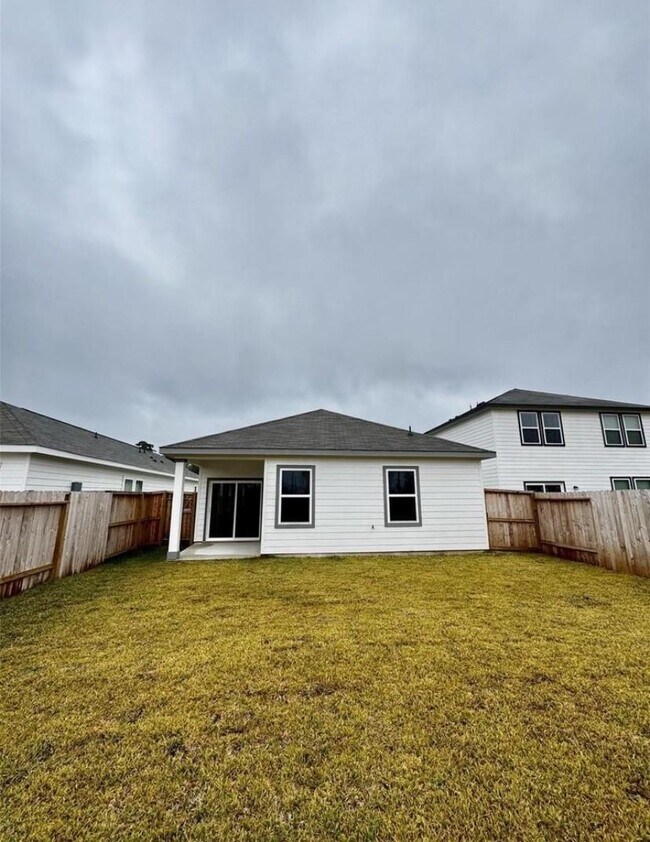 Building Photo - 6186 Emperor Pnes Trl