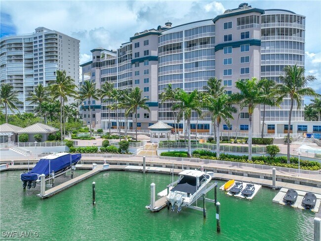 Building Photo - 13675 Vanderbilt Dr