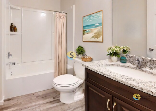 Building Photo - Luxurious & Cozy 2/2 Ready in Pine Lakes!