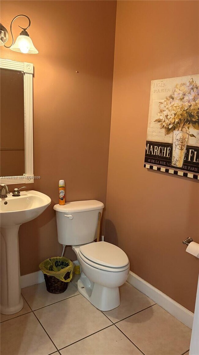 Building Photo - 13553 SW 124th Avenue Rd