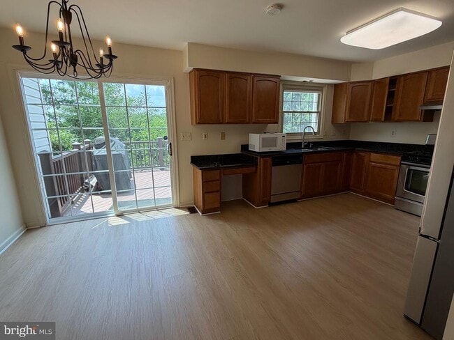 Building Photo - 10159 Treble Ct
