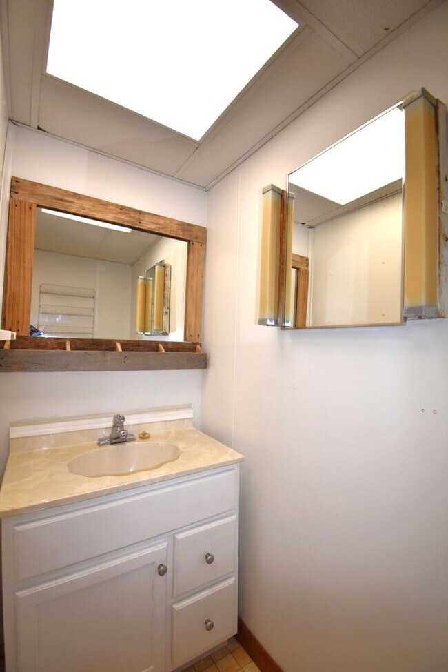 Building Photo - RKAU509