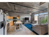 Building Photo - 730 N 4th St