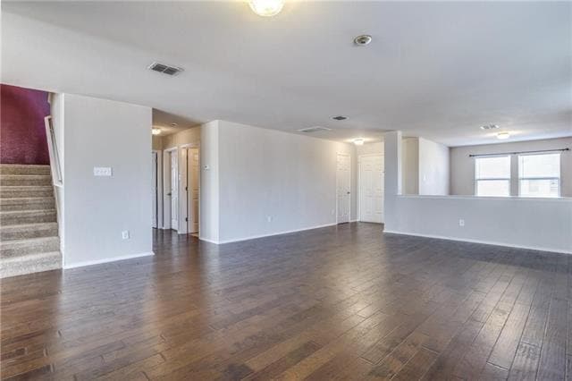 Building Photo - 2096 Royal Acres Trail