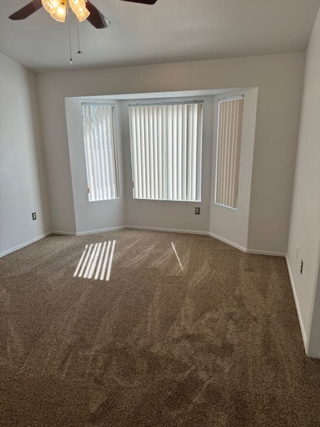 Building Photo - 2 Bedroom located in Sun City Summerlin 55+