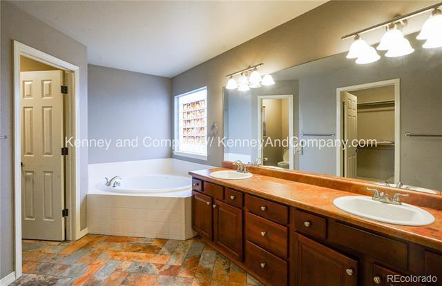 Building Photo - 15879 Agate Creek Dr