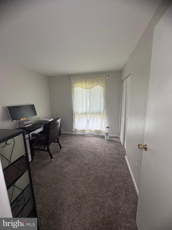 Building Photo - 7940 Covington Ave