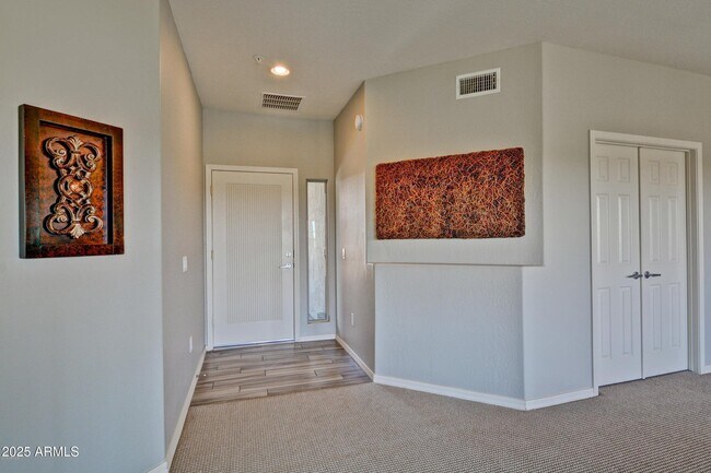 Building Photo - 33575 N Dove Lakes Dr