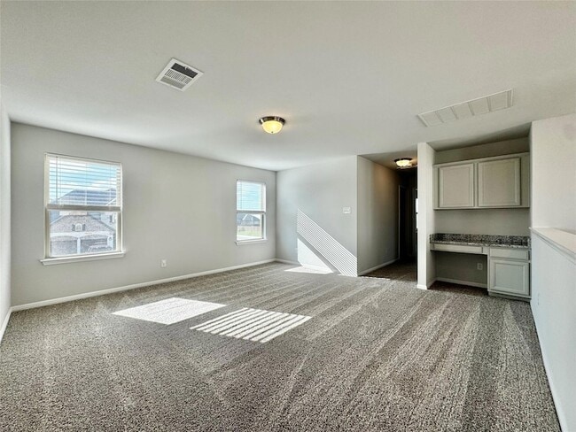 Building Photo - 5701 Pleasanton Pkwy