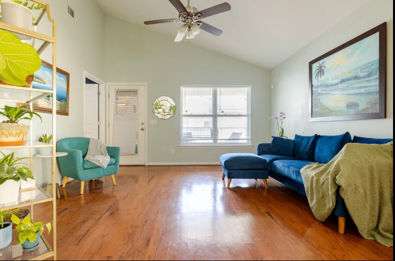 Building Photo - 1848 Greenville St