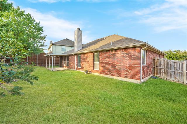 Building Photo - 2309 Trickling Creek Dr