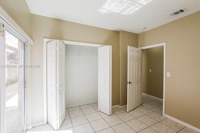 Building Photo - 8764 NW 153rd Terrace