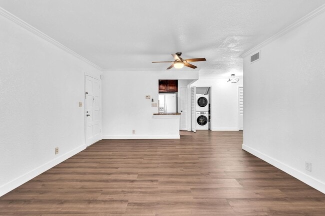 Building Photo - 1291 NW 13th St
