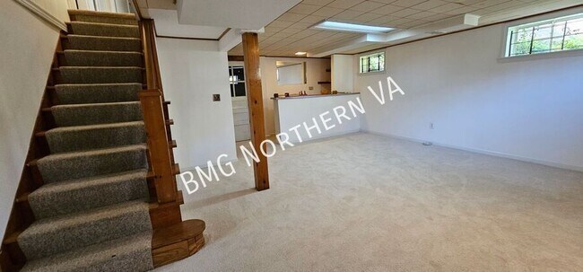 Building Photo - 2300 N Buchanan St