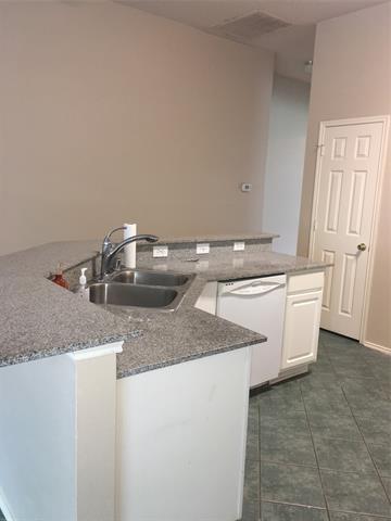 Building Photo - 10909 Reisling Dr