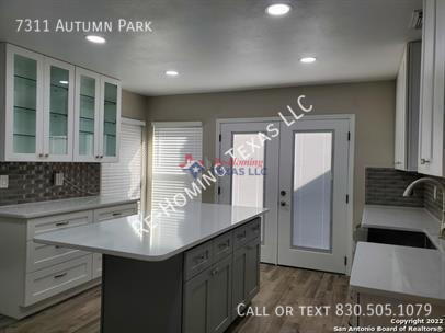 Building Photo - 7311 Autumn Park