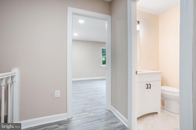 Building Photo - 3671 Waterwheel Square