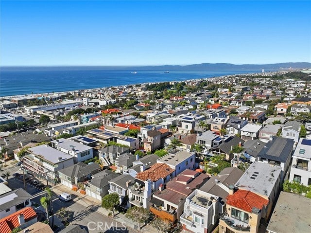 Building Photo - 633 12th St