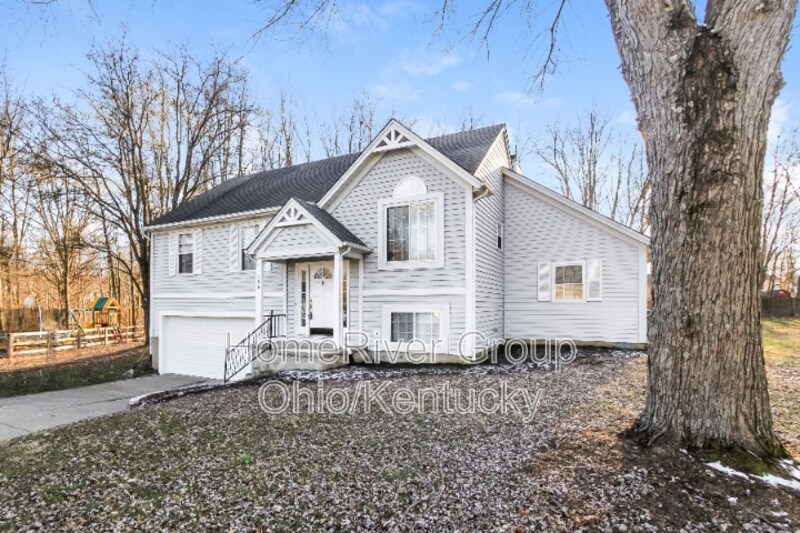 Building Photo - 3881 Magnolia Dr