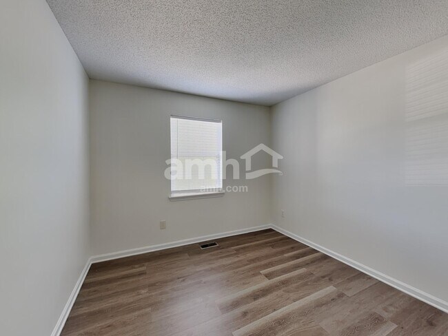 Building Photo - 8922 Tendring Ct