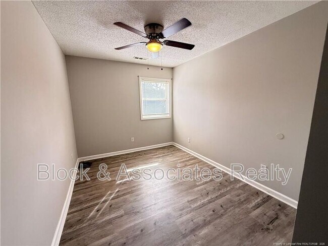 Building Photo - 713 North St