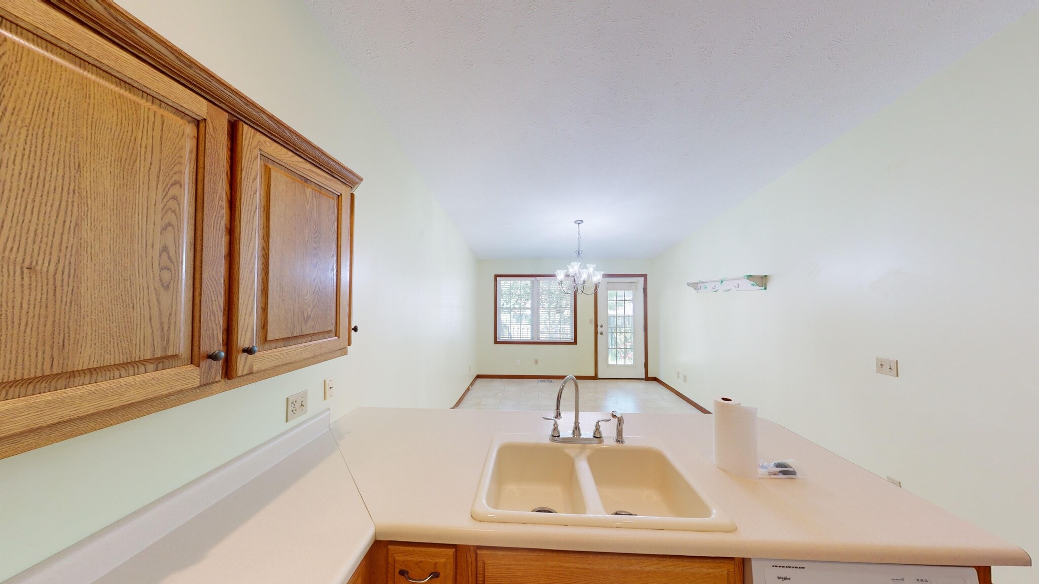 Dining Area in Kitchen - 3209 Sequoia Dr