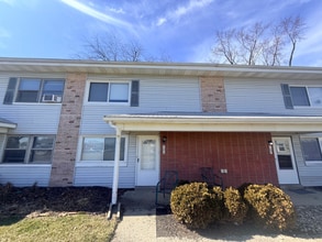 Building Photo - 105 Buckeye Cir