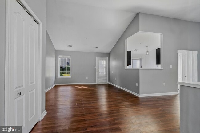 Building Photo - 9503 Fletcher Ave