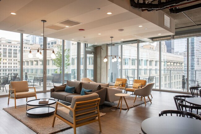 Building Photo - 60 E Randolph St