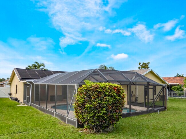 Building Photo - 19508 Hampton Dr