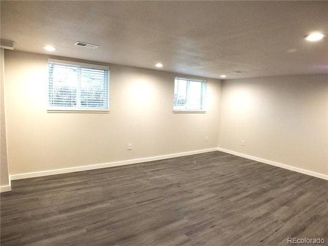 Building Photo - 6 Circle Dr