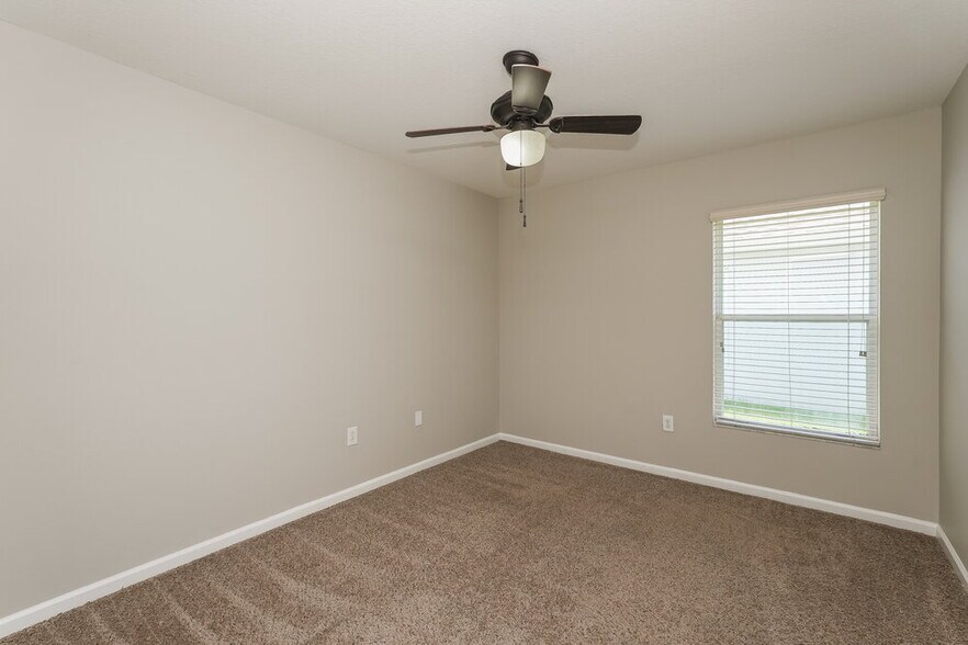Building Photo - 25150 Lexington Oaks Blvd