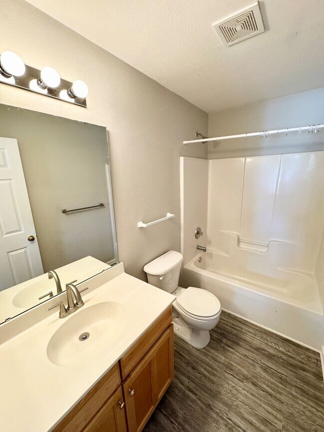 Building Photo - 9413 Thatcher Hall Ct