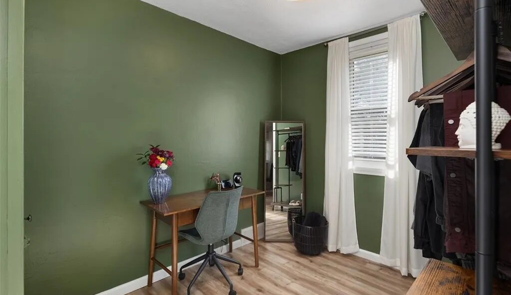 Building Photo - 1793 Channing St