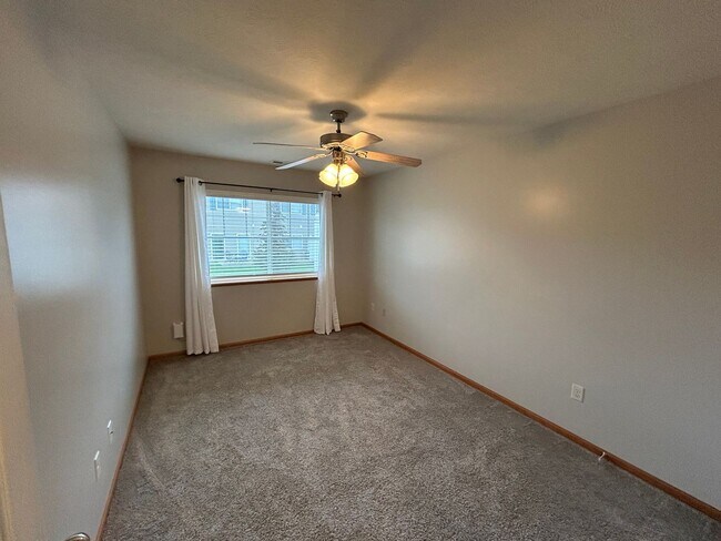 Building Photo - 8528 Flintlock Cir