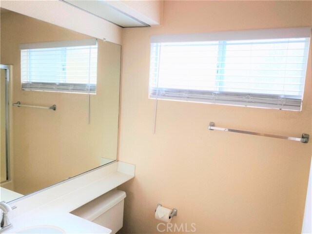 Building Photo - 26941 Stonehaven