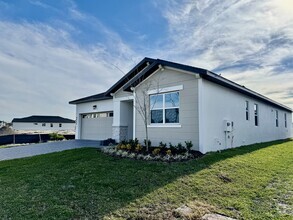 Building Photo - 4866 Shady Pnes Dr