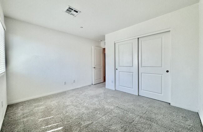 Building Photo - 12349 Radiant Sunrise Rd