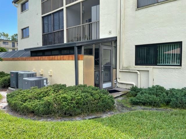 Building Photo - 2440 Winding Creek Blvd