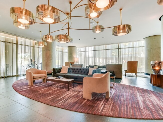 Building Photo - 123 Lexington Ave