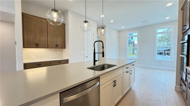 Building Photo - 2611 Alcovy Trl NE