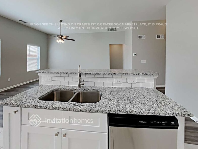 Building Photo - 3710 Gricklade Dr