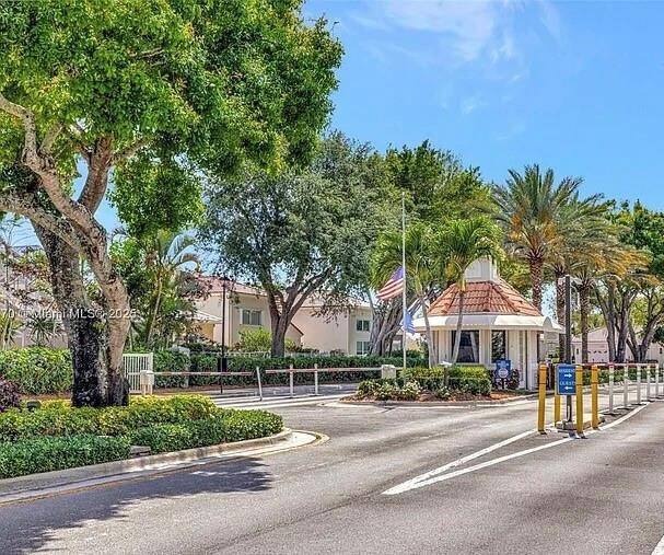 Building Photo - 6463 Colomera Dr