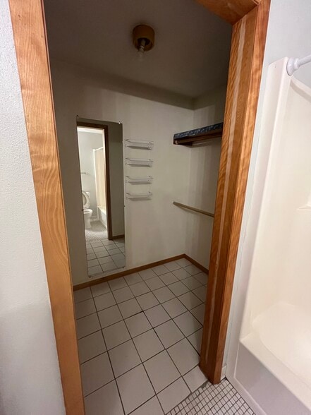 Building Photo - 222 Jay St