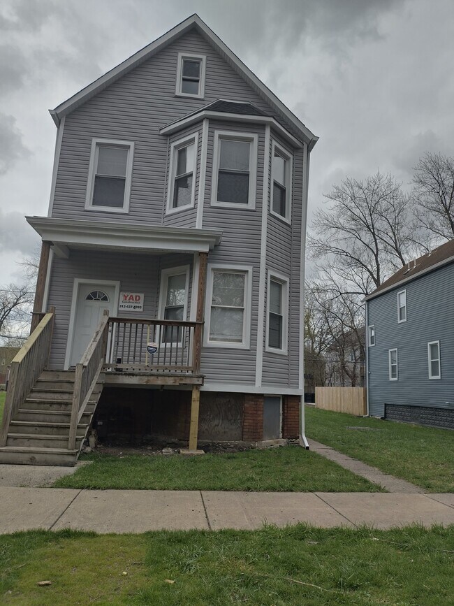 Building Photo - 5207 S Bishop St