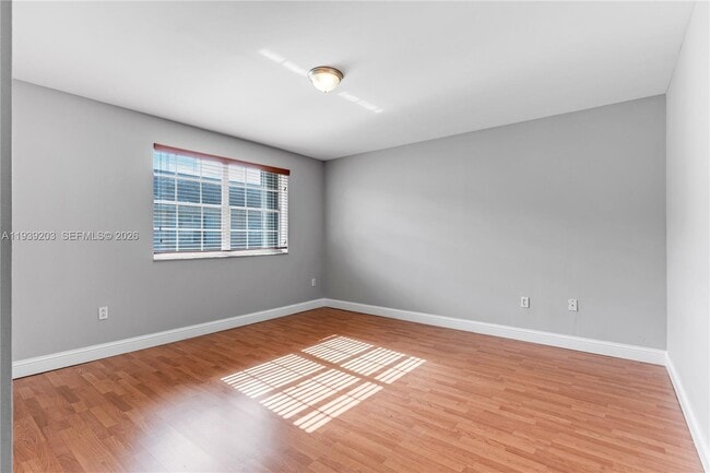 Building Photo - 11824 SW 99th St