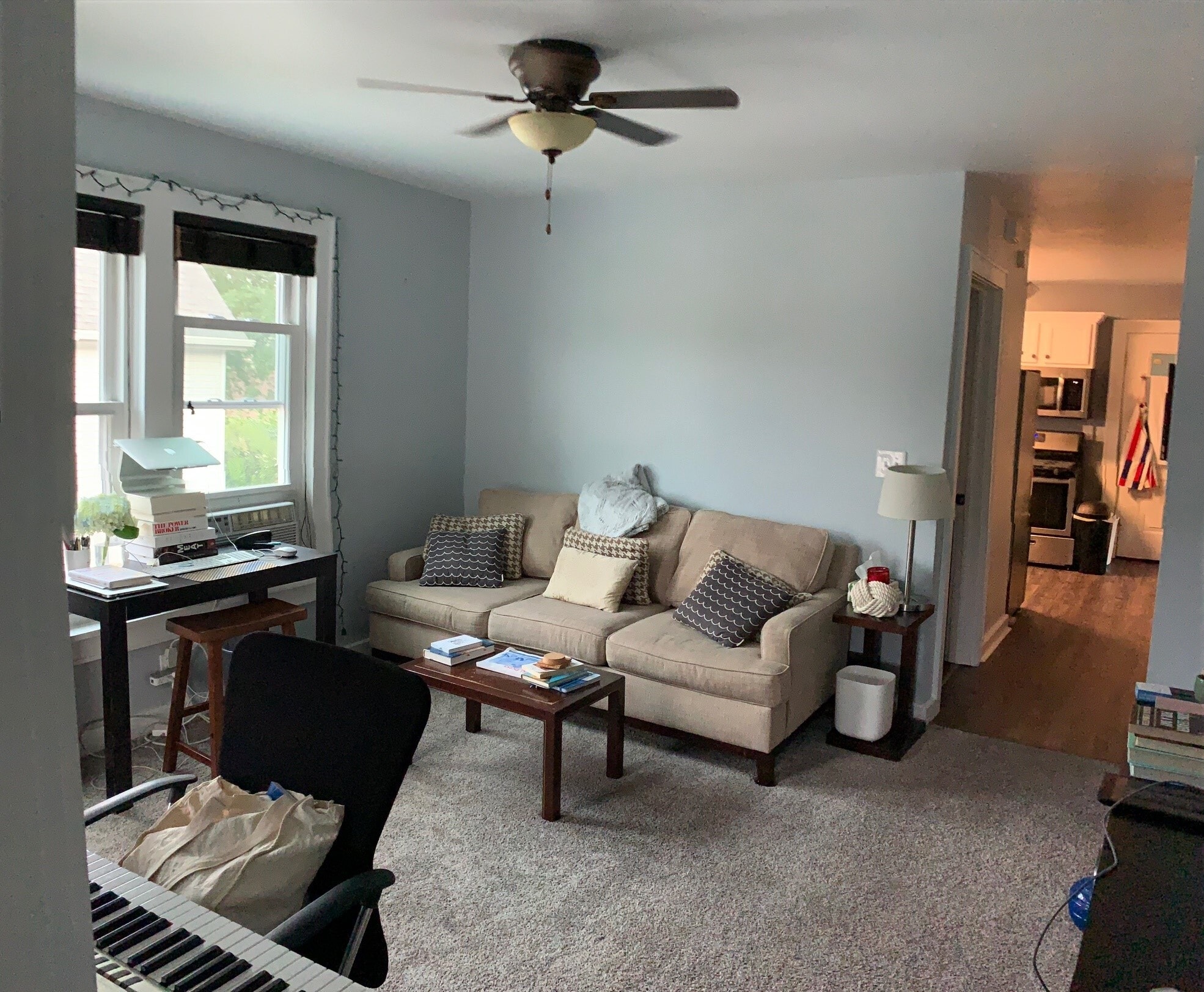 Building Photo - 2727 S Shore Dr