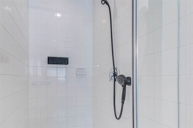 Building Photo - 3210 Montclair Orchard Trce